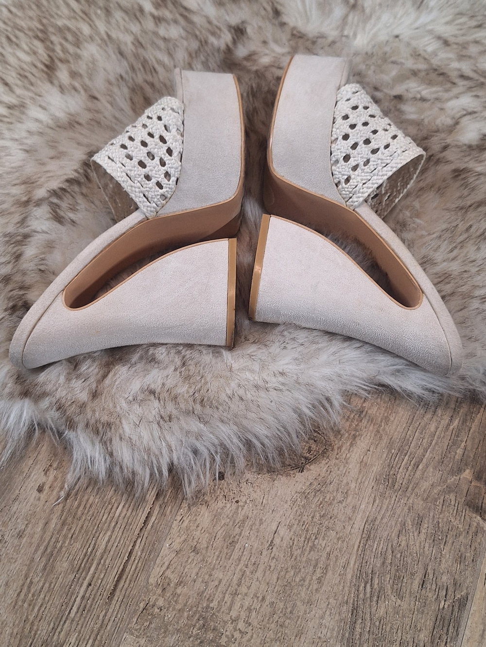 Miss Lola Cream Crochet Platform Mule Heels Size 8 Boho Wedge Sandals - Picture 7 of 9
